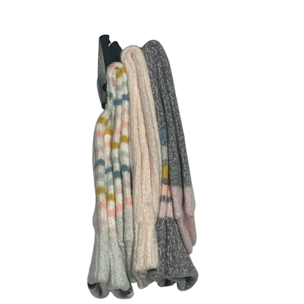 NWT, BCBGMaxAzria Super‎ Soft Striped Boot Casual Socks - Pastel Mix